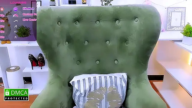  Eliizabeth  online show from October 1, 8:26 pm