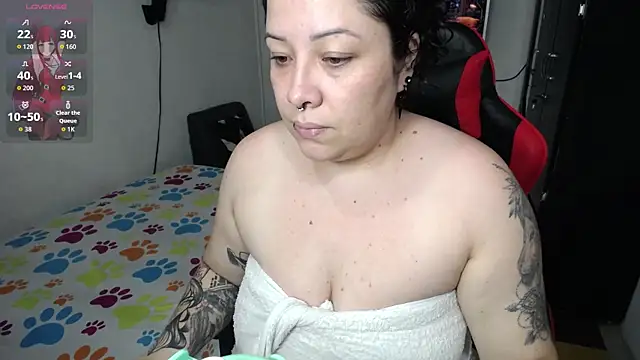 Snapshot of Madyson_ho chatting on May 8, 5:02 am Madyson ho online show from May 8, 5:02 am