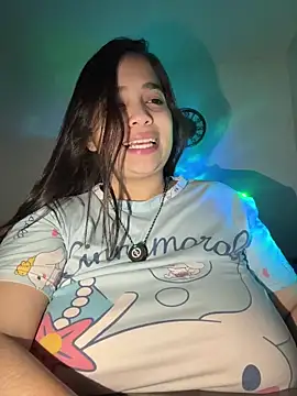 tati reyess online show from September 28, 4:07 am