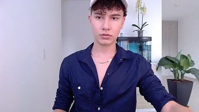 adrian morelly online show from December 1, 6:41 pm