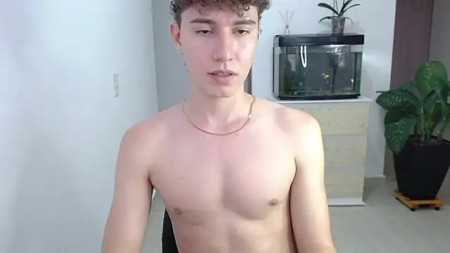 adrian morelly online show from December 15, 9:42 pm