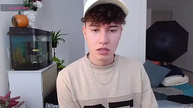 adrian morelly online show from October 20, 7:03 pm