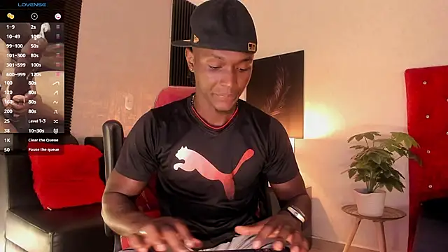 DannSmmith online show from March 7, 12:45 pm