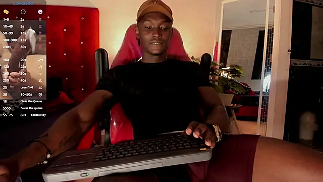 DannSmmith online show from September 20, 3:40 am