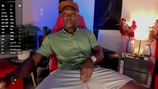 DannSmmith online show from September 22, 4:14 am