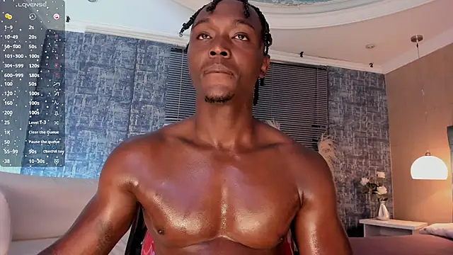 DannSmmith online show from December 2, 7:36 am