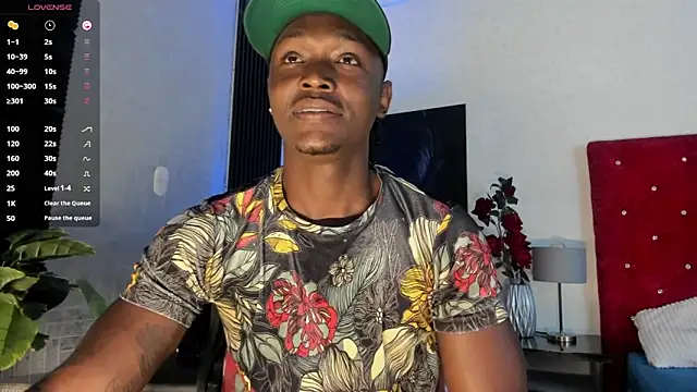 DannSmmith online show from March 1, 7:10 am