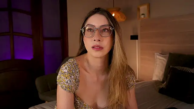 lua ferch   online show from November 5, 1:22 pm