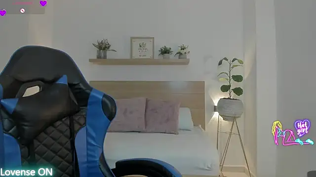 nataly rodri online show from April 5, 2:20 am