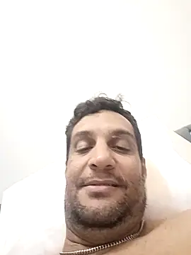 Snapshot of david_hotwheels chatting on March 3, 1:45 am david hotwheels online show from March 3, 1:45 am