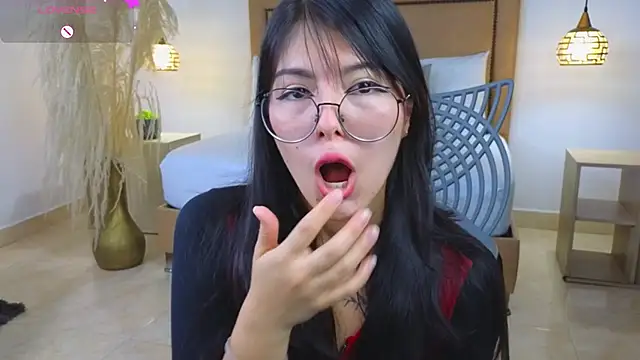 riley sierra online show from February 10, 12:29 pm