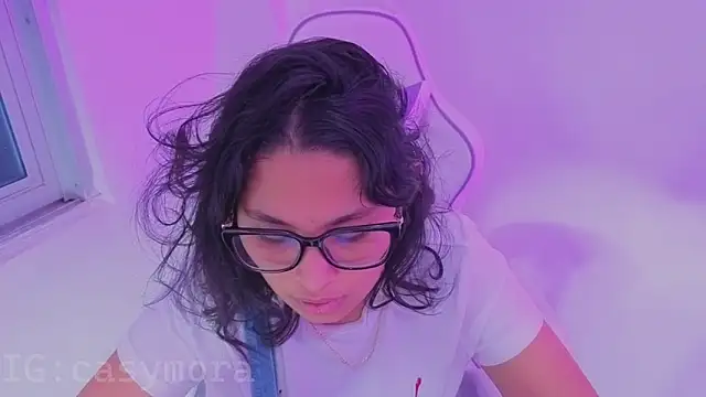 Cuteprincess21 online show from November 29, 12:46 am