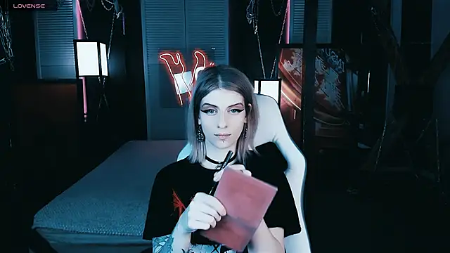 Noah ElmerX online show from February 19, 9:36 pm