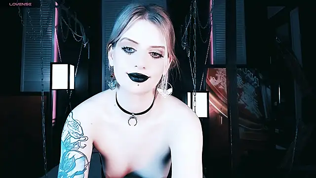 Noah ElmerX online show from March 6, 10:36 pm