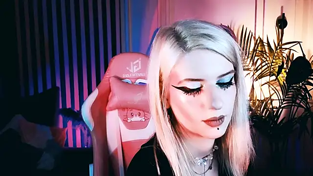 Noah ElmerX online show from October 20, 4:07 pm