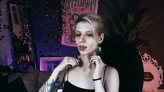 Noah ElmerX online show from December 2, 5:19 pm