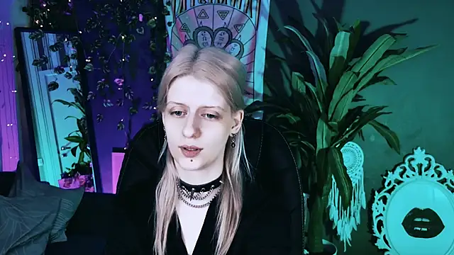 Snapshot of Noah_ElmerX chatting on July 7, 4:11 pm Noah ElmerX online show from July 7, 4:11 pm