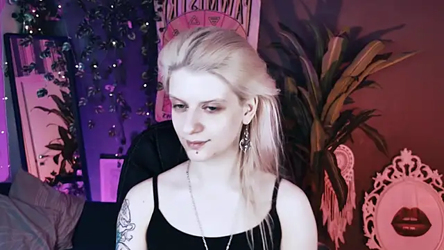 Snapshot of Noah_ElmerX chatting on July 30, 3:00 pm Noah ElmerX online show from July 30, 3:00 pm