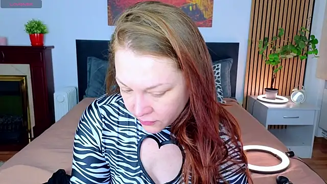 CutieGinger online show from December 4, 3:10 pm