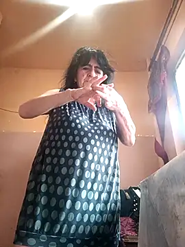 Lovely Lori online show from January 9, 5:43 am