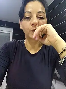 bruneta sexy23 online show from December 13, 5:05 am