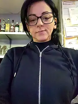 bruneta sexy23 online show from January 18, 7:38 am