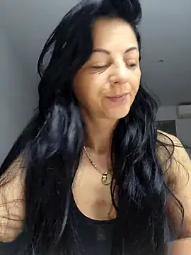 bruneta sexy23 online show from February 16, 6:32 am