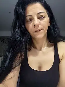 bruneta sexy23 online show from February 22, 4:29 am