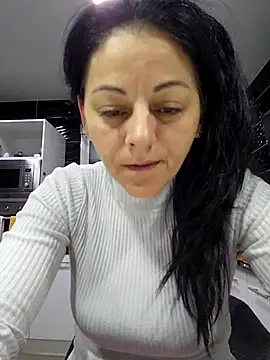 bruneta sexy23 online show from February 22, 5:46 pm