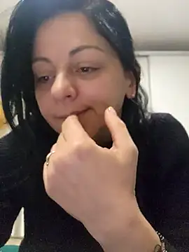 bruneta sexy23 online show from March 20, 4:18 am