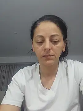 Snapshot of bruneta_sexy23 chatting on May 24, 8:25 pm bruneta sexy23 online show from May 24, 8:25 pm