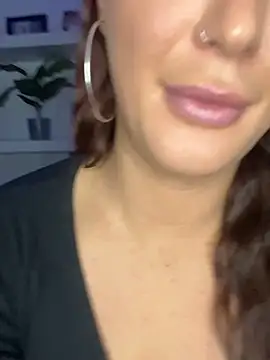 Snapshot of MissyLeeX chatting on March 7, 6:43 pm MissyLeeX online show from March 7, 6:43 pm