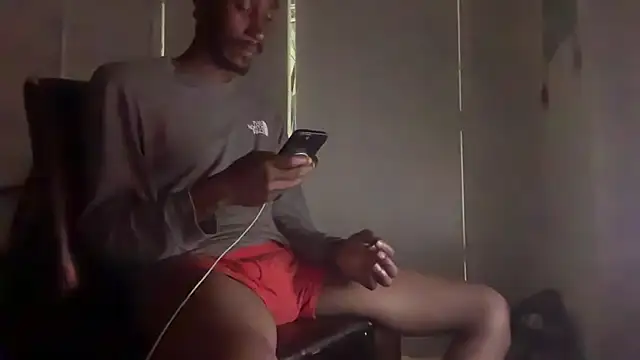 ITSONLYKENNY online show from September 19, 3:41 am