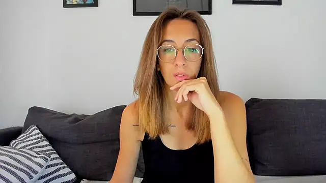 DesireMore90 online show from September 26, 7:56 am