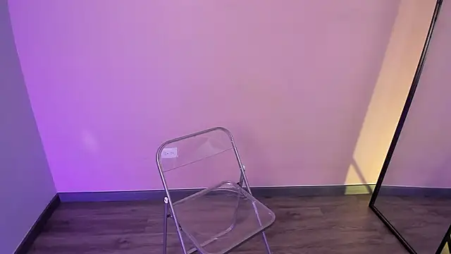 abbyhall  online show from March 9, 3:05 pm