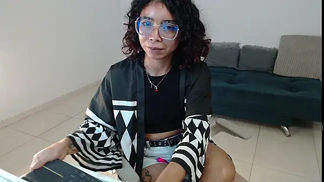 Putaku San online show from March 9, 6:06 am