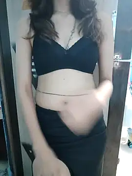 Snapshot of Karina_jaan chatting on January 4, 6:19 pm Karina jaan online show from January 4, 6:19 pm