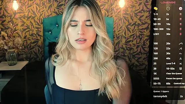 KiaraCarter online show from January 11, 11:02 pm