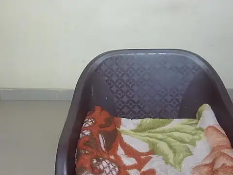 Lusty Wife1 online show from December 5, 10:44 am