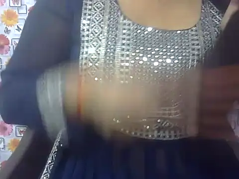 Lusty Wife1 online show from March 24, 10:31 am