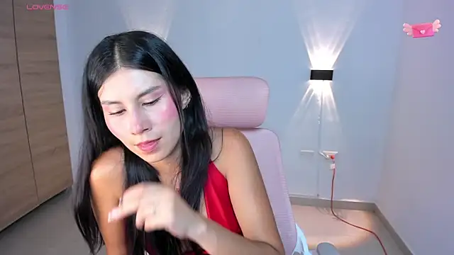 emily villamil online show from March 4, 9:22 pm