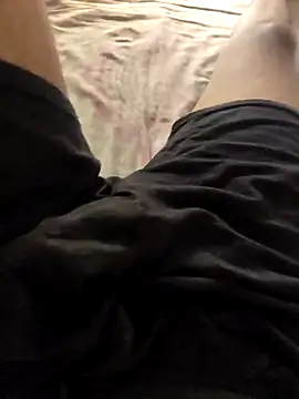 Snapshot of Horny_boy321 chatting on September 30, 8:19 am Horny boy321 online show from September 30, 8:19 am