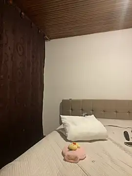 AgathaGeorgiou online show from March 21, 1:45 am