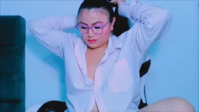 KathieBurning online show from February 12, 6:40 pm