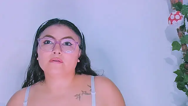 KathieBurning online show from March 3, 11:46 pm