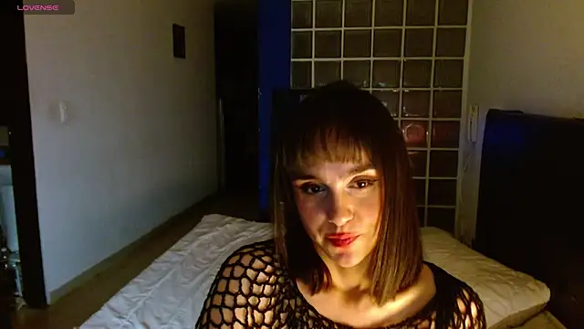 collette beaufoy  online show from February 12, 11:51 pm