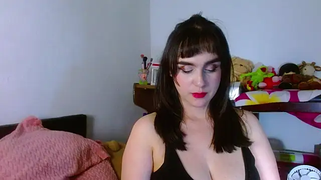 Snapshot of collette_beaufoy_ chatting on June 23, 7:39 am collette beaufoy online show from June 23, 7:39 am
