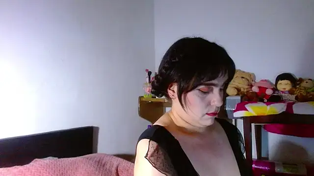 Snapshot of collette_beaufoy_ chatting on June 25, 4:12 am collette beaufoy online show from June 25, 4:12 am