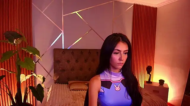 Snapshot of Coralinnee_ chatting on March 20, 3:33 am Coralinnee online show from March 20, 3:33 am