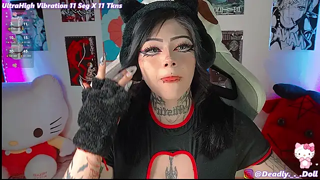 Deadly Doll online show from December 17, 11:27 pm